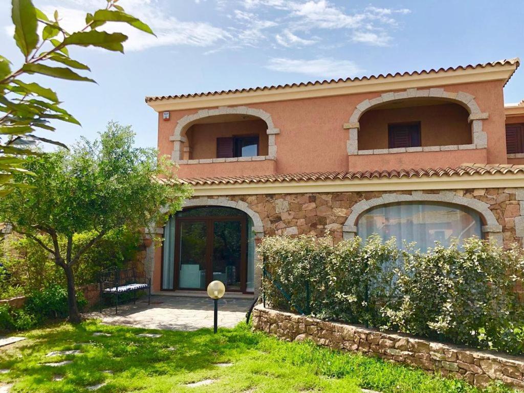 Villetta Il Corallo San Teodoro  Buitenkant foto
